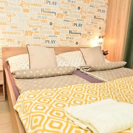 Hajdúszoboszló Happy Apartman מראה חיצוני תמונה