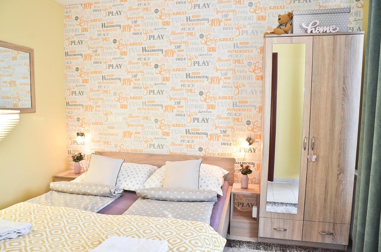 Hajdúszoboszló Happy Apartman מראה חיצוני תמונה