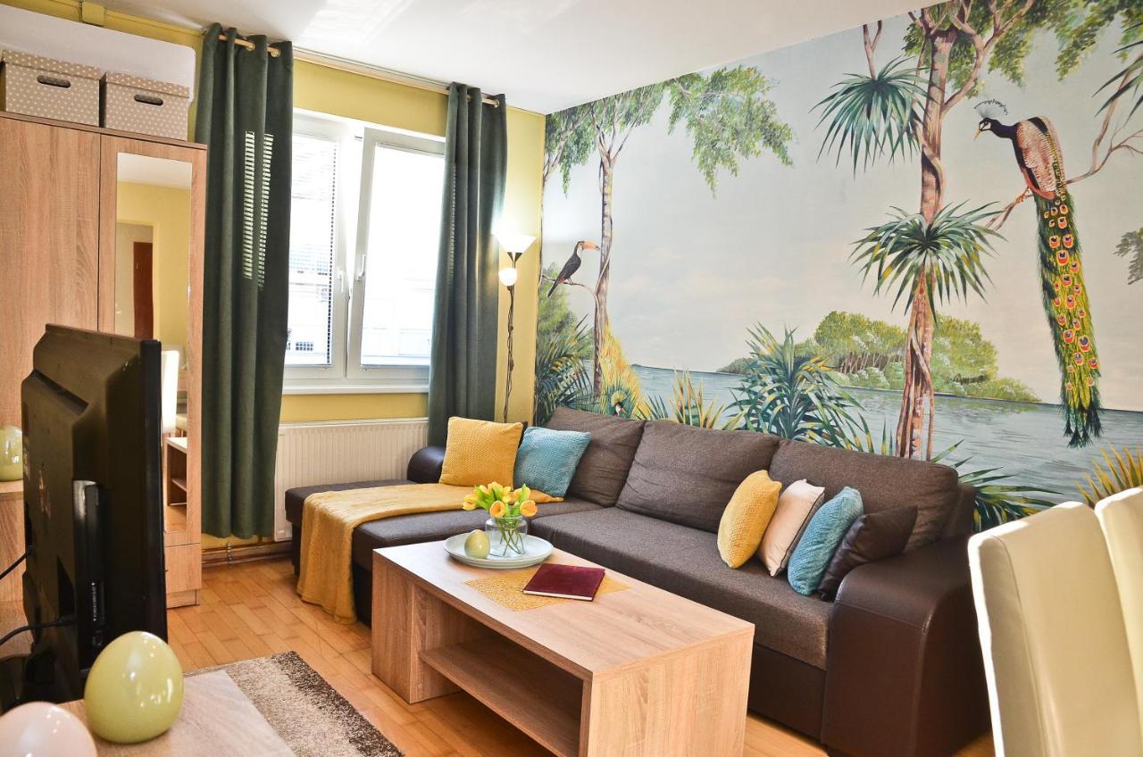 Hajdúszoboszló Happy Apartman מראה חיצוני תמונה
