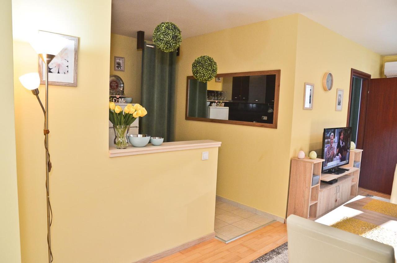 Hajdúszoboszló Happy Apartman מראה חיצוני תמונה