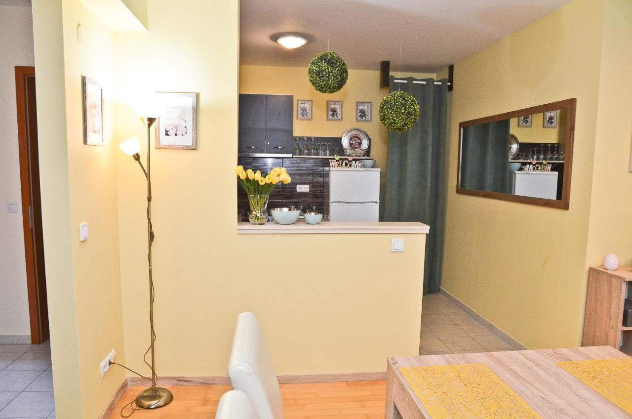 Hajdúszoboszló Happy Apartman מראה חיצוני תמונה