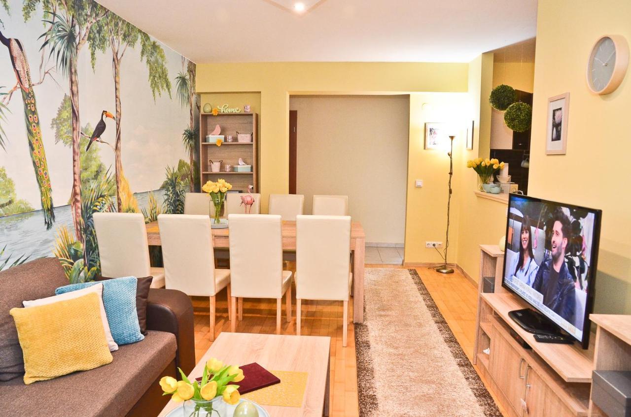 Hajdúszoboszló Happy Apartman מראה חיצוני תמונה