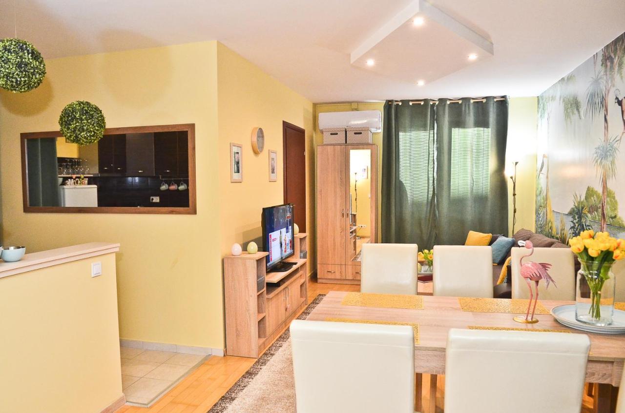 Hajdúszoboszló Happy Apartman מראה חיצוני תמונה